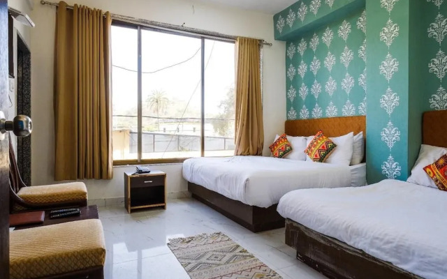 Rudraksh Inn