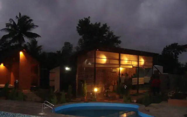 Rumourss Sky Villa and Resort