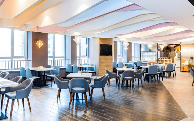 Atour Hotel Qingdao Heilongjiang Zhong Road