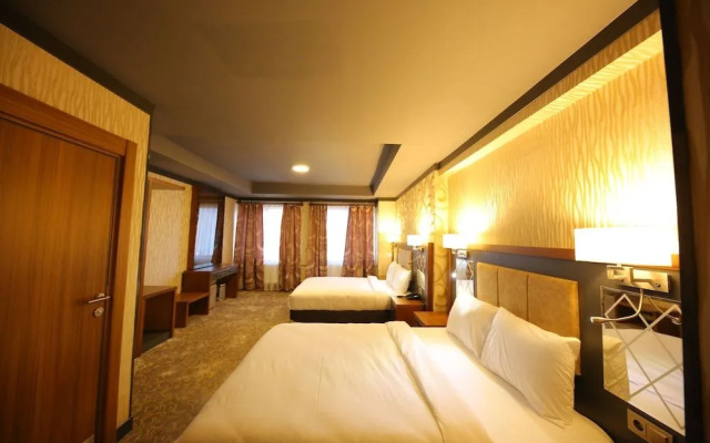 Taht Palace Hotel