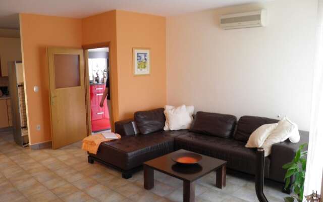 Apartment Mladinic 524 / Three Bedrooms A1