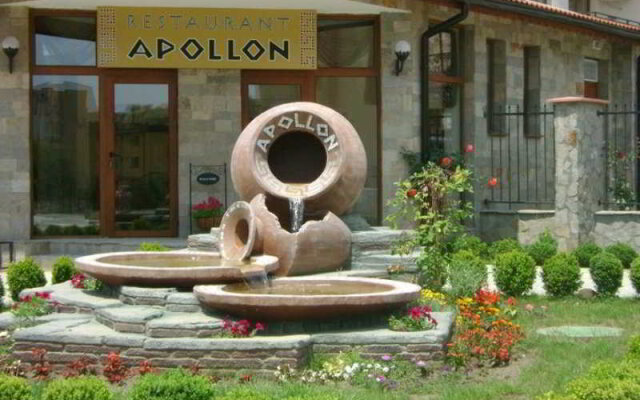 Apollon Apartments