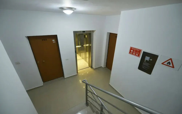 ApartHotel Miramare Sarande