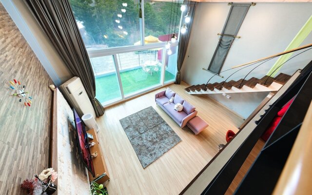 Gapyeong River View Pension