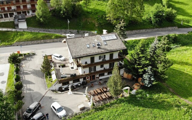 Villa Ruggero Wine Hotel