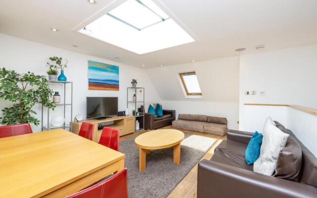 ALTIDO Superb 2-BR Flat in the heart of Edinburgh