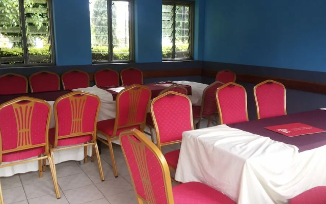 Leosim Hotel Nebbi