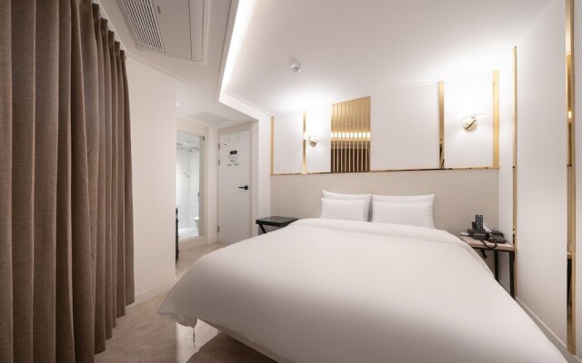 Yongin Everland Station G7 Hotel
