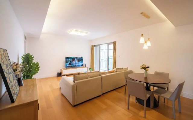 Tyms Modern 3BR 2BA Apt Near Metro