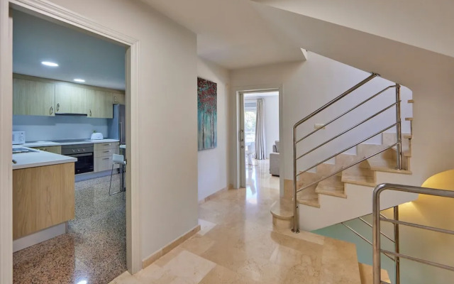 Universal Aquamarin Beach Houses