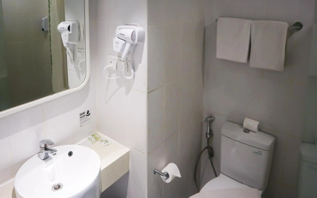 Zest Harbour Bay Batam by Swiss-Belhotel International