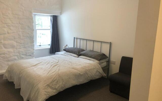 Hartfield House Hostel