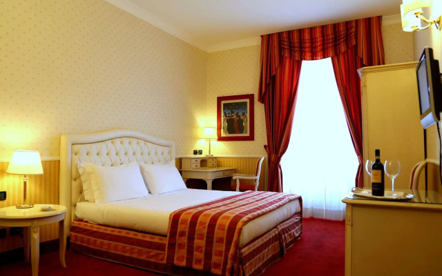 Capitolium Rooms