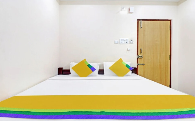 Itsy By Treebo - Vardhan Stay Inn