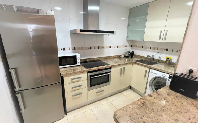 New Luxury Beachfront Apartament