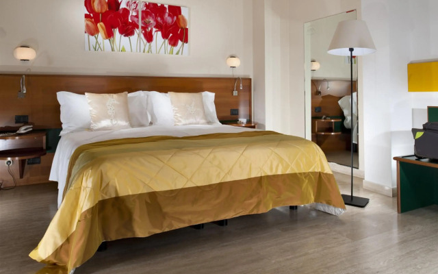Astoria Suite Hotel