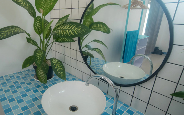 Mad Monkey Kuta Lombok - Hostel