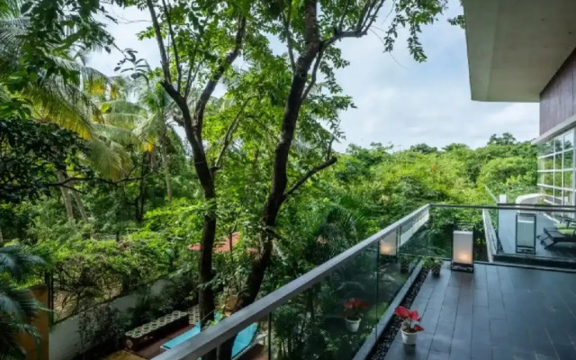 ELIVAAS Dahlia 4BHK Luxury Villa with Private pool, Goa