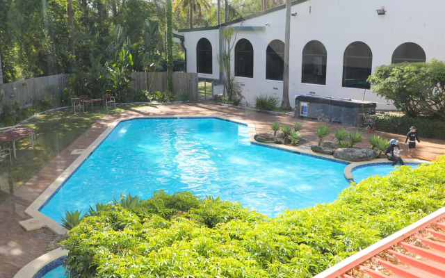 Checkers Resort & Conference Centre