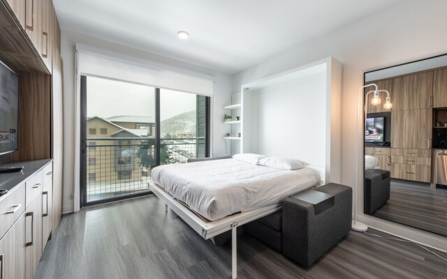 Studio Pad by Canyons Village Rentals