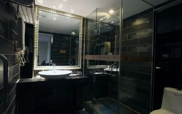 Bolianhui Fashionable Hotel (Chongqing Southwest Hospital)