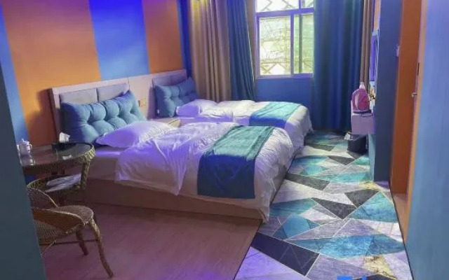 Yali Bay Theme Hotel