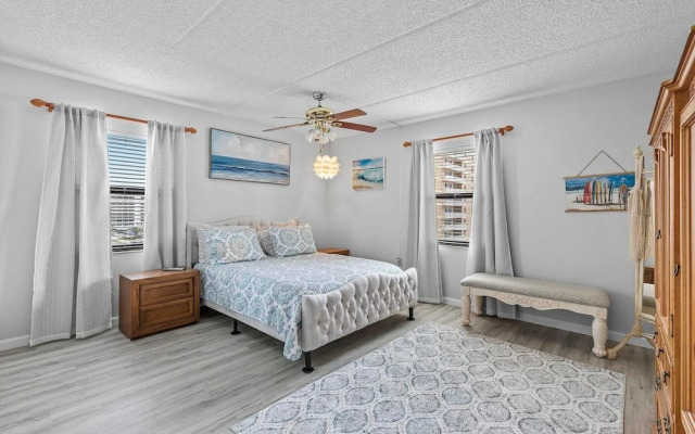 Ocean Terrace Club 601