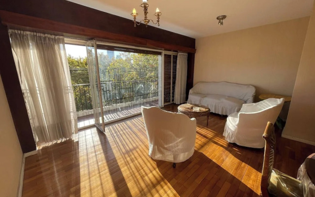 Splendid Apartment With Views in Palermo