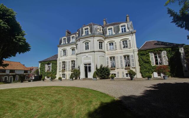 Hôtel Château Cléry