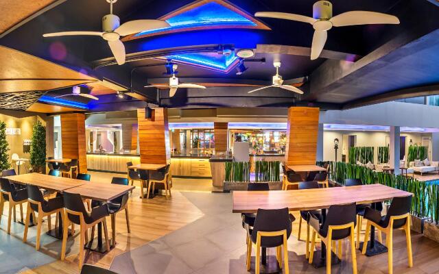 Ratana Patong Beach Hotel by Shanaya