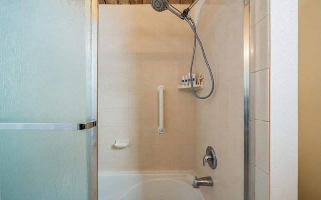 Kahana Village 2 in Lahaina