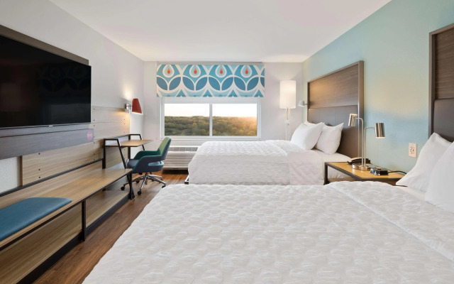 TRU BY Hilton Sharonville