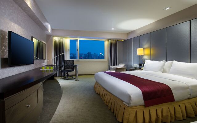 Holiday Inn Harbin City Centre