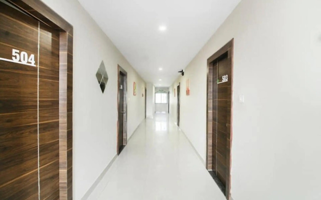 Apple Tree Inn by OYO Rooms