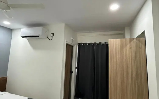 Wildwings Premium Hotel