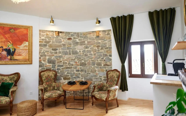 MM Apartments