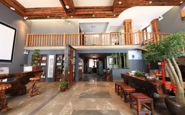 Xianju Xiangye Hanshe Inn (Shenxianju Tourist Center Branch)