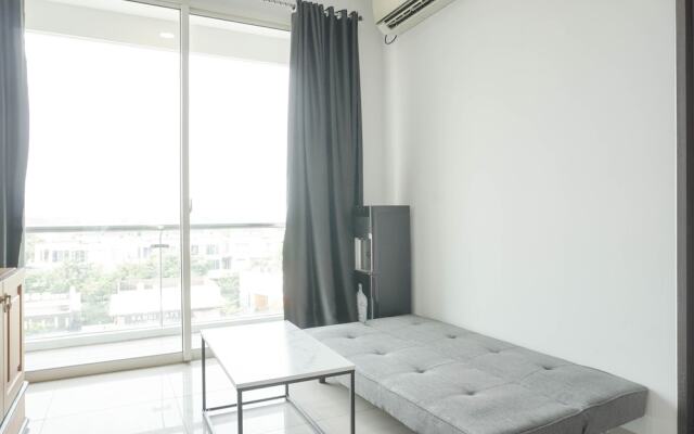Nice And Comfort 1Br At Citralake Suites Apartment