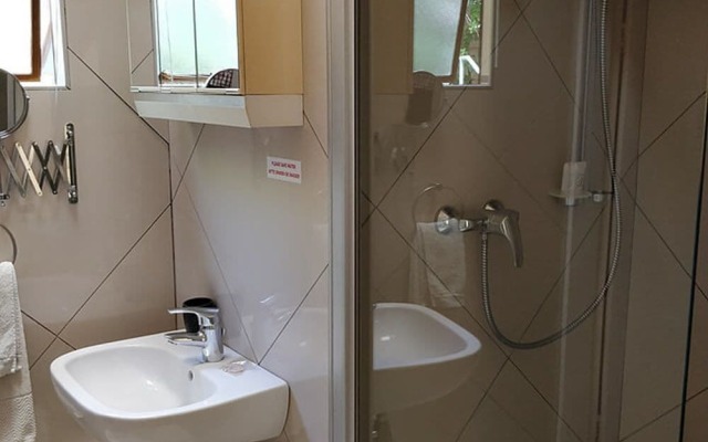 Maison Ambre Guesthouse