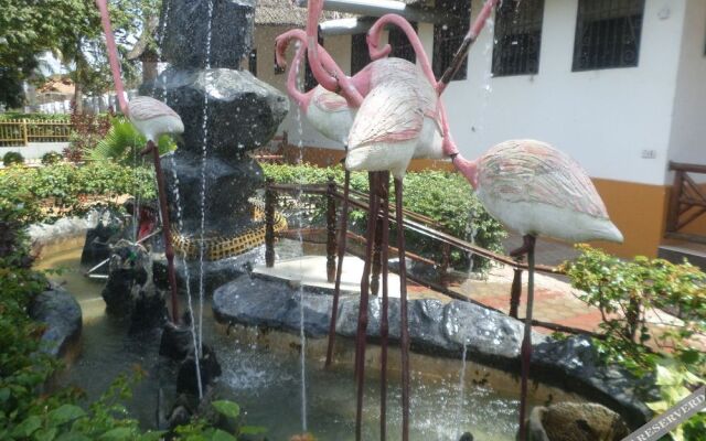 Flamingo Garden Inn & Hotel