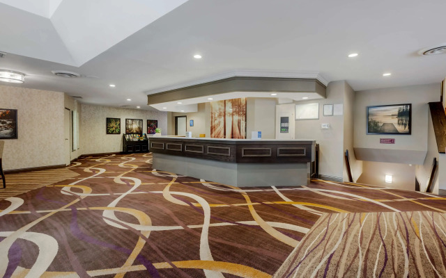 Best Western Plus Otonabee Inn