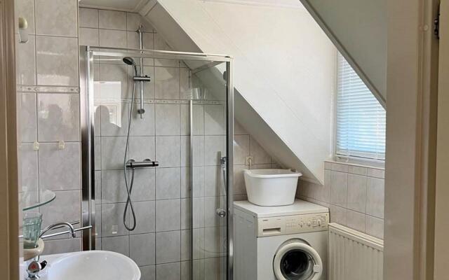 Holiday Home Buitenplaats Berg With 5 Rooms