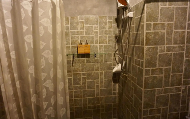 Lom La Lanta Hotel