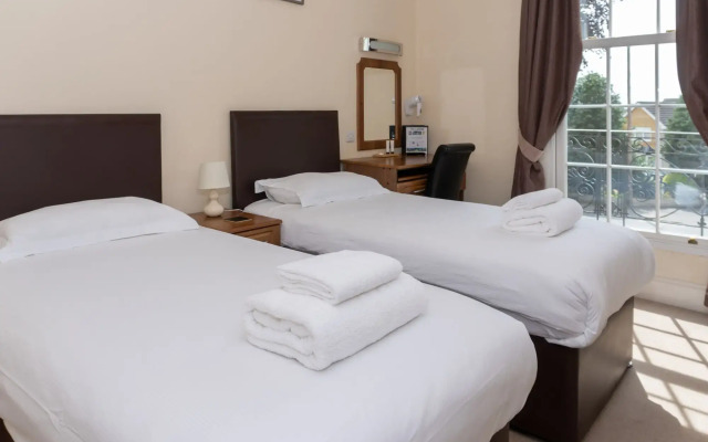 The Lawns Guest House