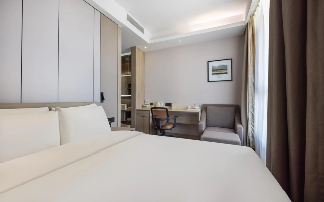 Atour Hotel Qilu High Tech Software Park Jinan
