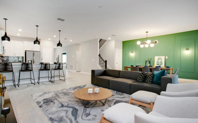 9BR Villa with Game Room & Theater