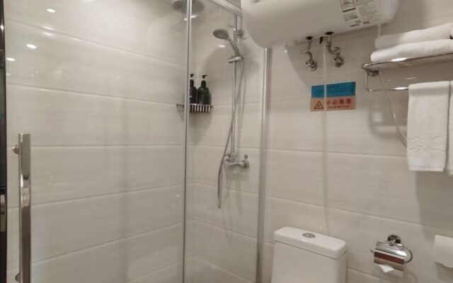 Bihai Yilin Holiday Hotel