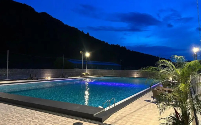 Glamping & Port