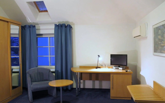 Telecom Guest House