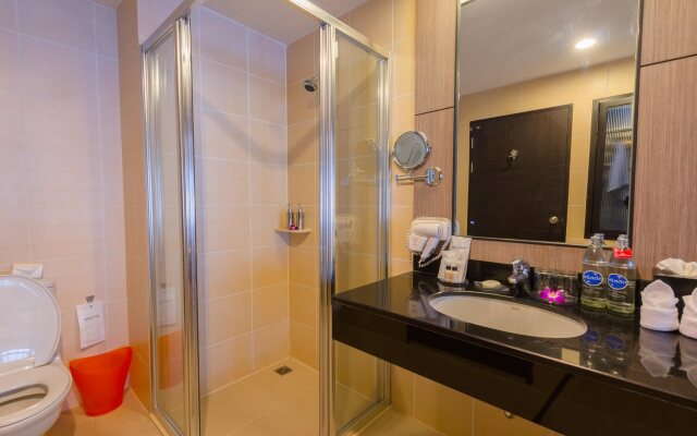 Deevana Plaza Phuket